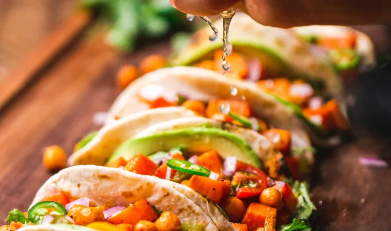 tacos with lime juice